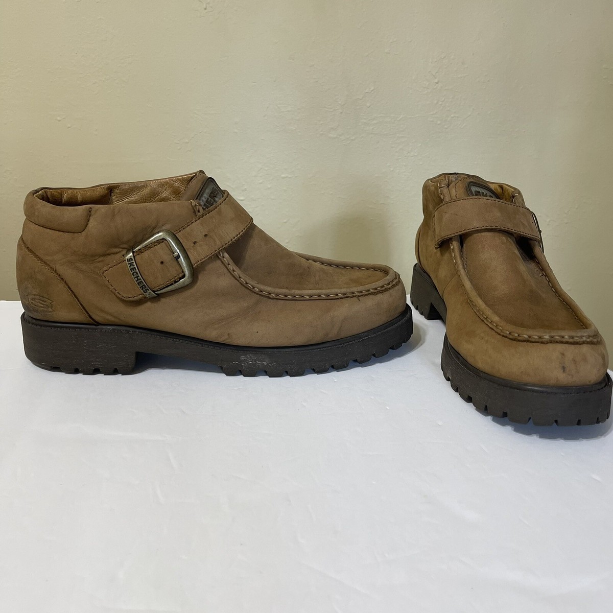 Skechers Mens Regulators Takeover Strap Loafers Wheat Tan Leather Size 10.5 Skechers Mens Regulators Takeover Strap Loafers Wheat Tan  main image 2