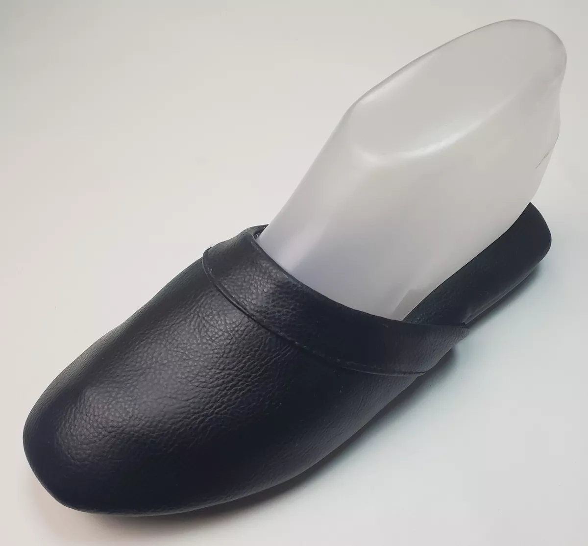 Foot Warmers by Laguna Men s Size 7 Black Faux Leather Slip On