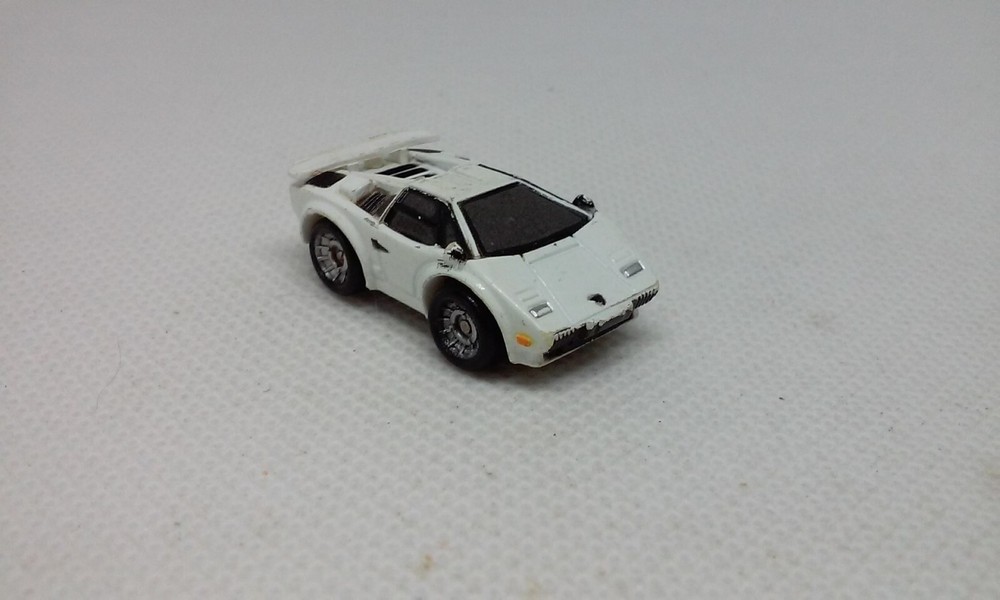 Vintage Micro Machines Lamborghini Countach White 1 1/4