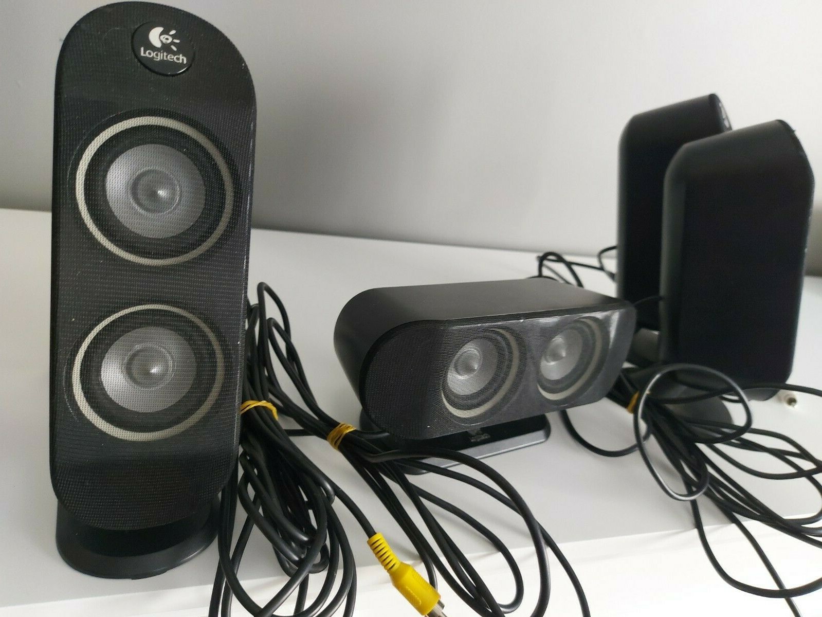 4 Speakers Set from Logitech X530 Surround Sound HiDef Computer Speakers eBay