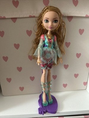 Mattel Ever After High Ashlynn Ella Puppe 2012