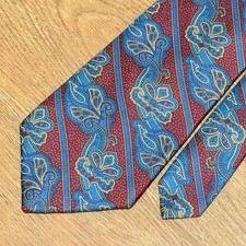 Christian Dior Red Blue Paisley Men’s Necktie 3.5”x 56” All Silk Made in USA