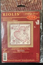 Heart & Flowers Riolis Beads & Cross Stitch Kit 14 Ct NEW