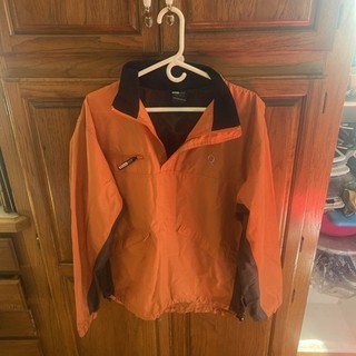 IllumiNite:: Chaqueta Reflectante Ciclismo Triatlón Correr Ventilada Naranja Mediana