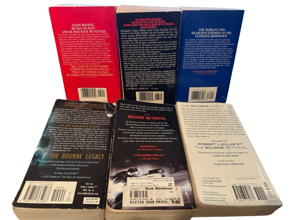 Robert Ludlum PB Lot of 15 Bourne (1-6) and standalone novels Foto 4 de 4