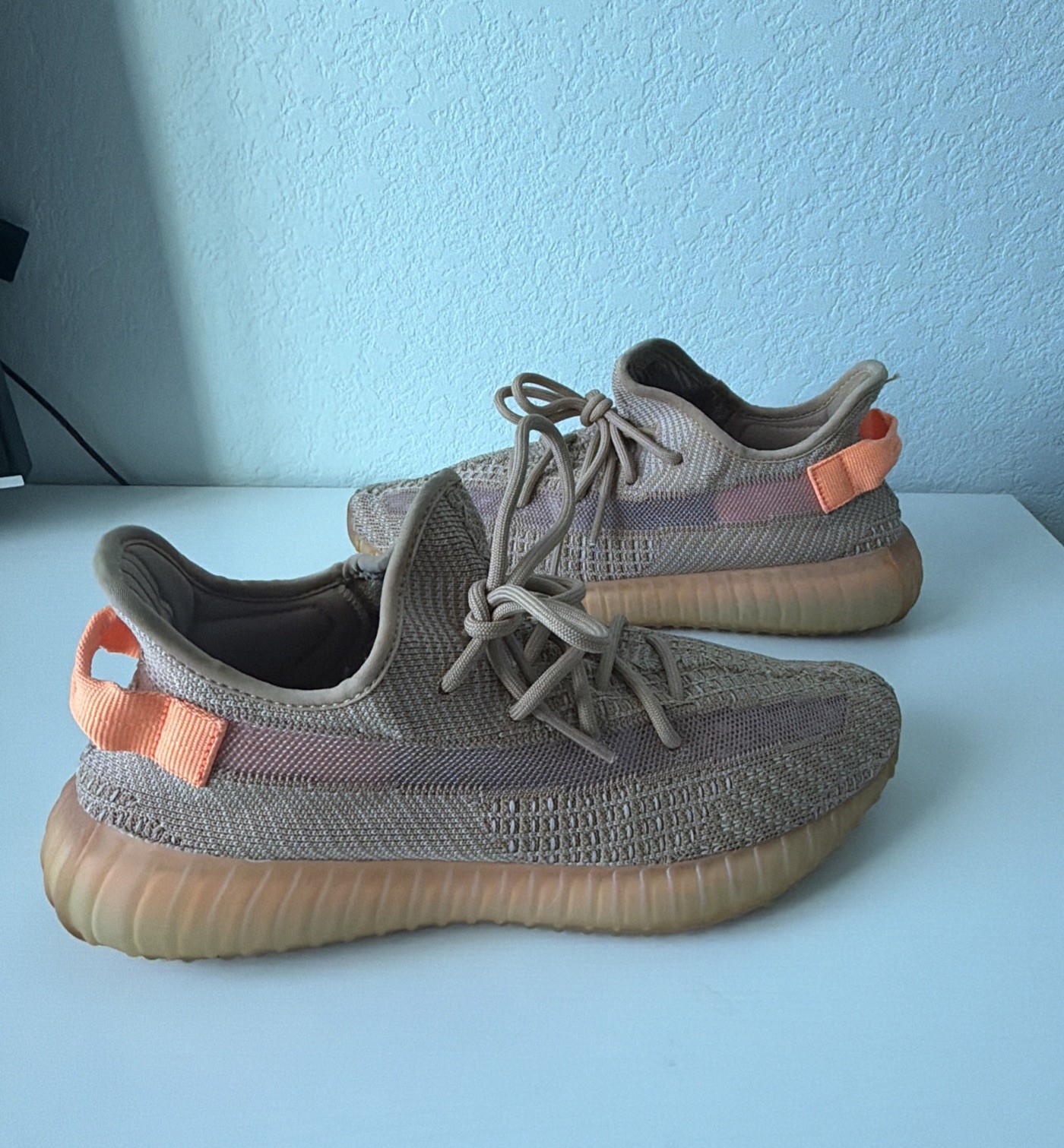 Adidas Yeezy Boost 350 V2 Clay  Sneakers Shoes 9.5 thumbnail 2