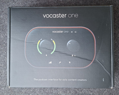 Focusrite Vocaster One   Podcast-Audio-Interface für Solo-Aufnahmen OVP