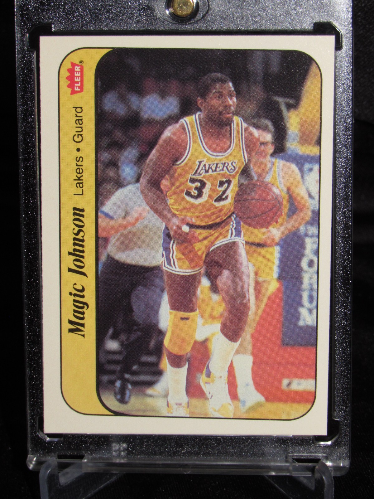 1986 FLEER STICKER MAGIC JOHNSON CARD #7 OF 11 LOS ANGELES LAKERS
