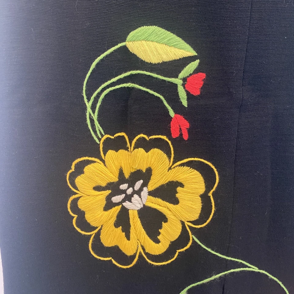 Vintage Womens Mod Gogo Hippie Back Wool Embroidered Maxi Skirt Size 14/16 - Image 3 of 4