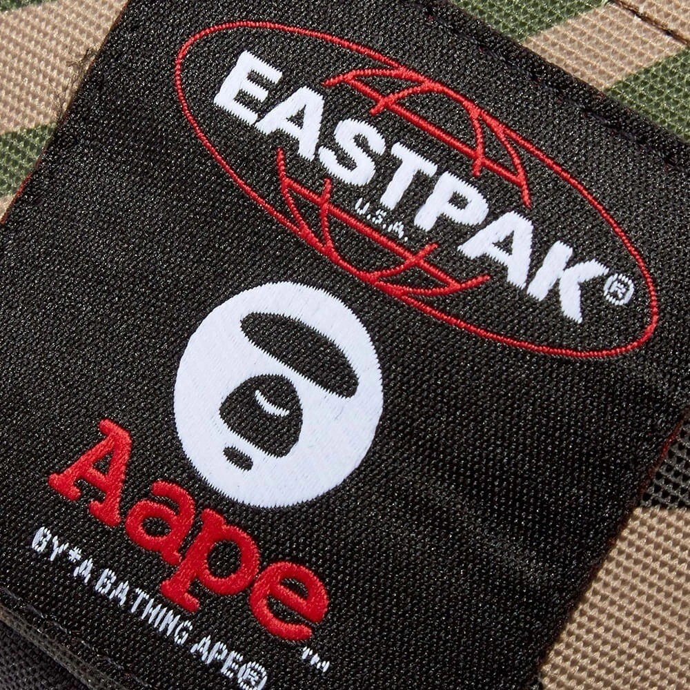 Eastpak clearance x supreme