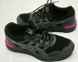asics running trainers womens