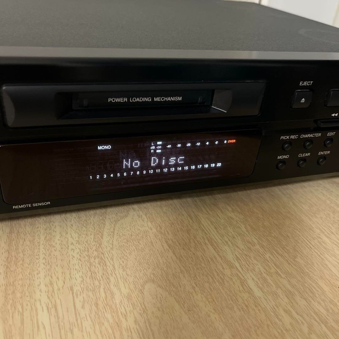 ラジオ・コンポ DENON DMD-800 DENON DMD-800 MiniDisc Recorder Home Audio Components Used