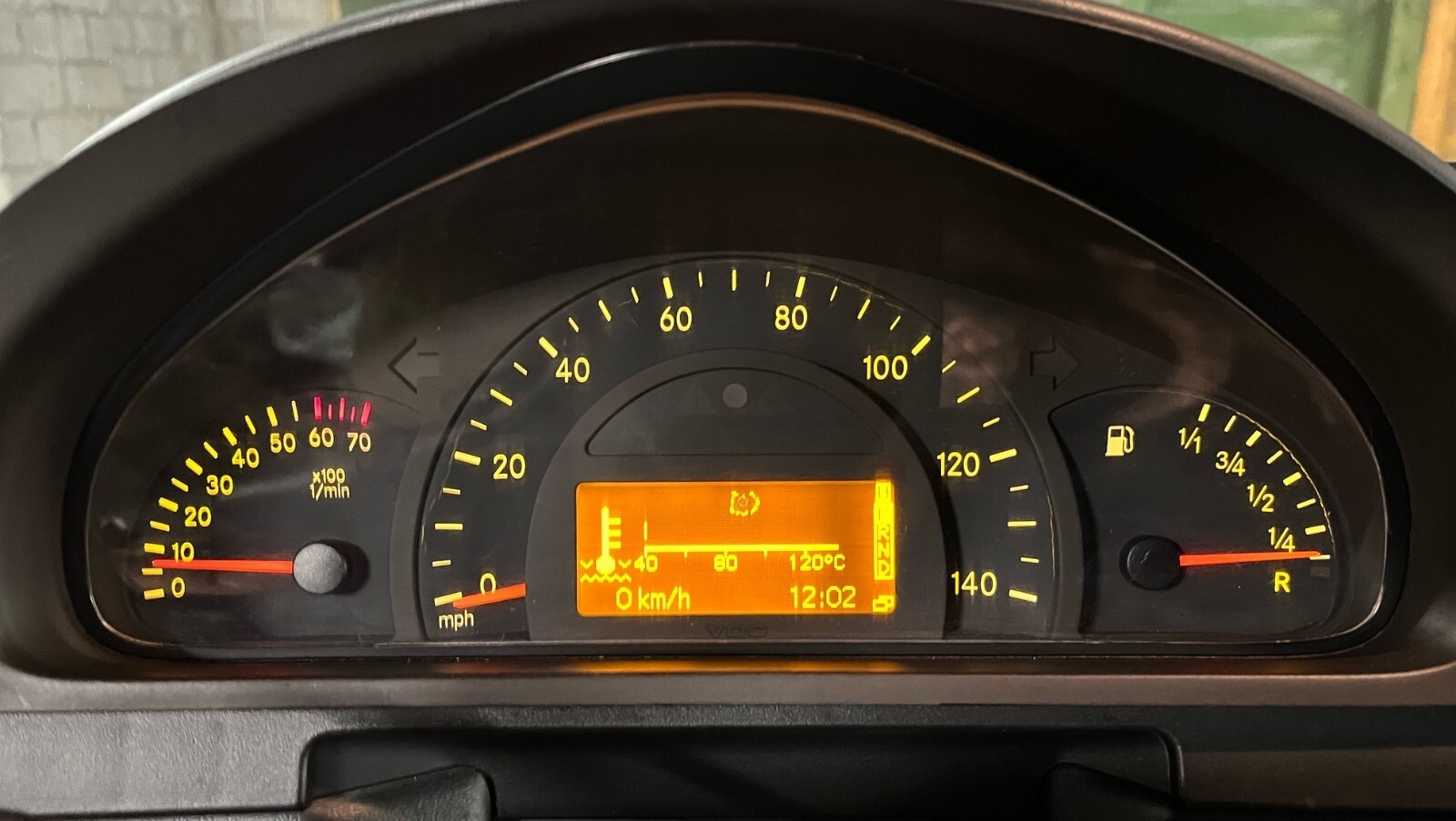 GENUINE MERCEDES-BENZ MB W463 G500 G-CLASS INSTRUMENT CLUSTER VDO 