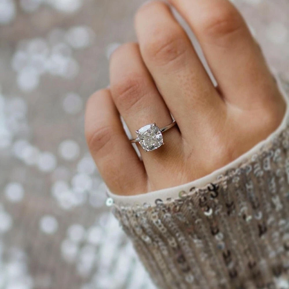 Cushion on sale wedding ring