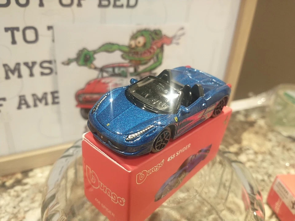 BURAGO 1/64 синий FERRARI 458 SPIDER КАБРИОЛЕТ - Изображение 2 из 4