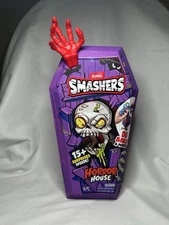 Zuru Smashers Horror House Dig & Build ZOMBOSAUR Monster 15+ Surprises