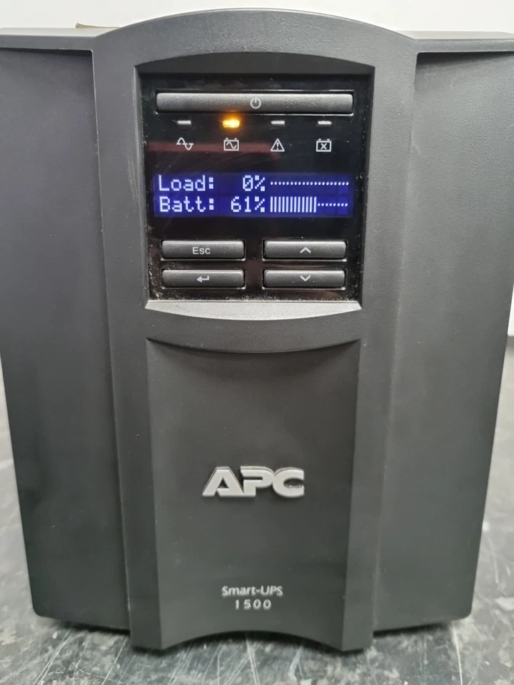 APC SMT1500i tower Black with LCD screen working batteries back up office server - Image 2 of 4