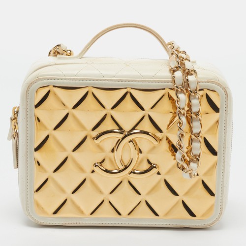 Chanel Vanity Case Golden Plate Off White Quilted Leather Bag