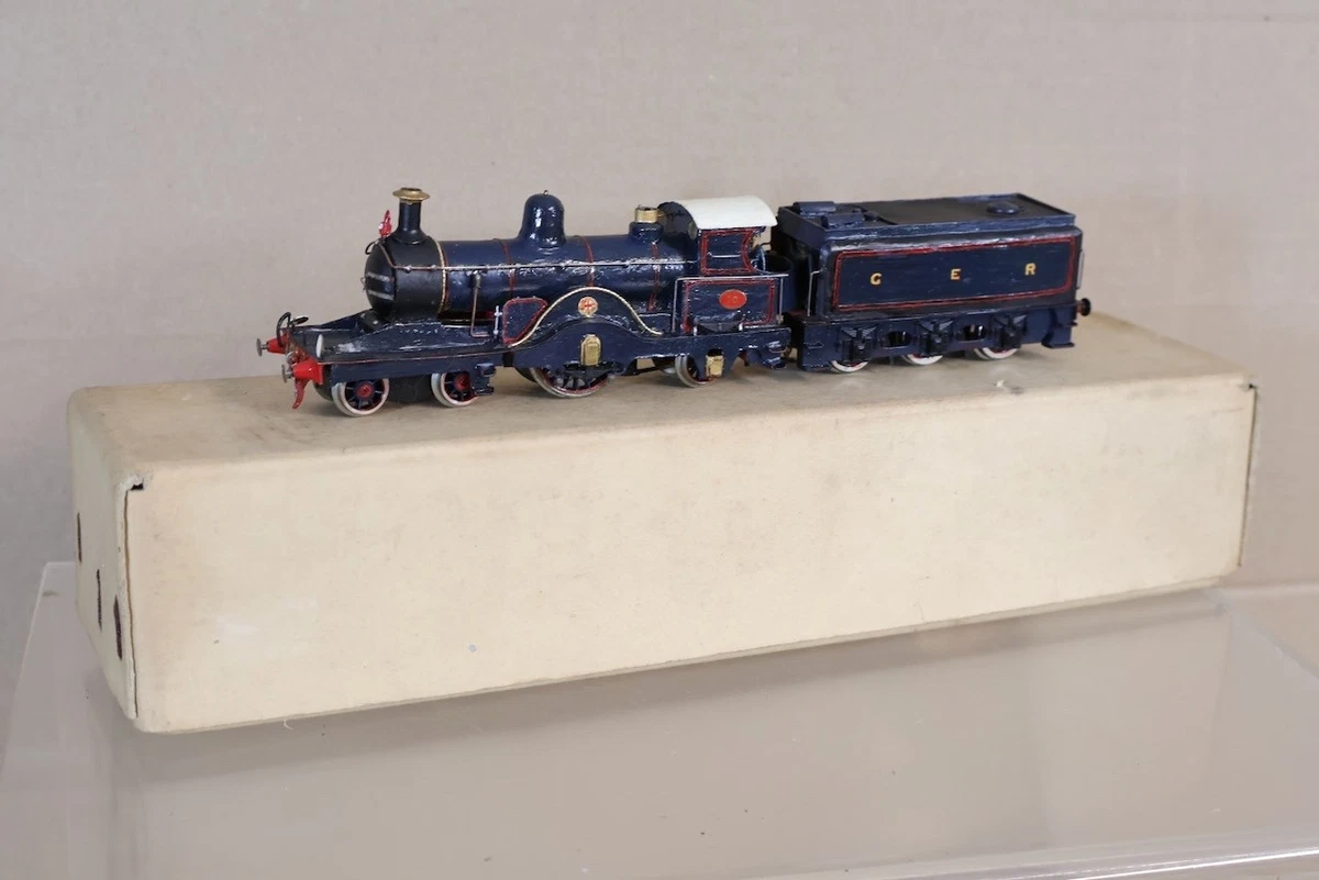 Hornby OO Blue Steam Locomotive Model Railroad Locomotives for