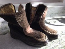 Vintage SNOWLAND Faux Boots Womens Size 7 Fur Snow Easy Zip, Chocolate Brown