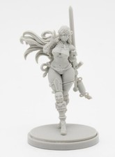 30mm Fantasy Female Warrior Resin Miniature Hero Figure for Tabletop Unassembled