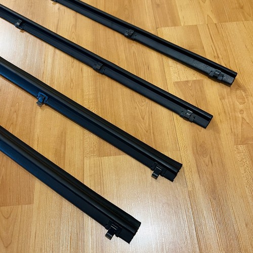 Door belt line weatherstrip rubber seal long for Nissan Datsun Truck 720 no vent - Bild 4 von 7