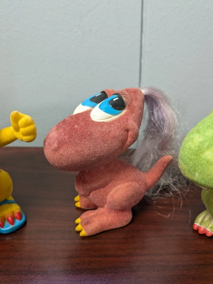 Raro lote de 4 dinosaurios Designo 1987 de colección de Totsy Toys. Nombres de personajes en desc Foto 3 de 4