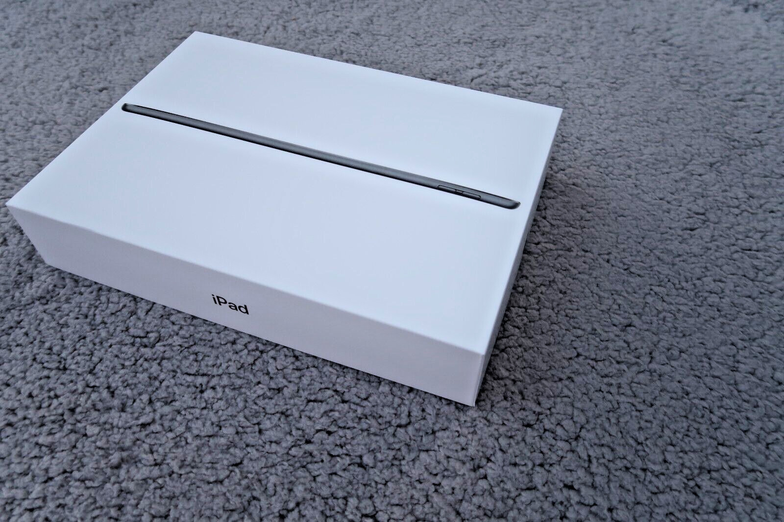 For Ipad 64gb 9th Gen. Space Gray Empty Box With Inserts -original Authentic