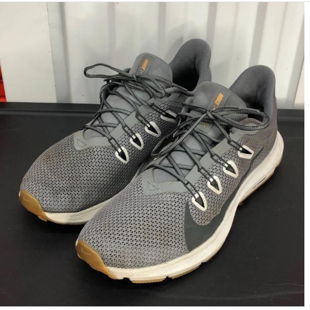 nike quest 2 men's grey