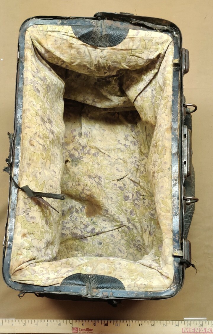 Antique Medical Doctor's Brown Leather Bag 1800's Deadwood South