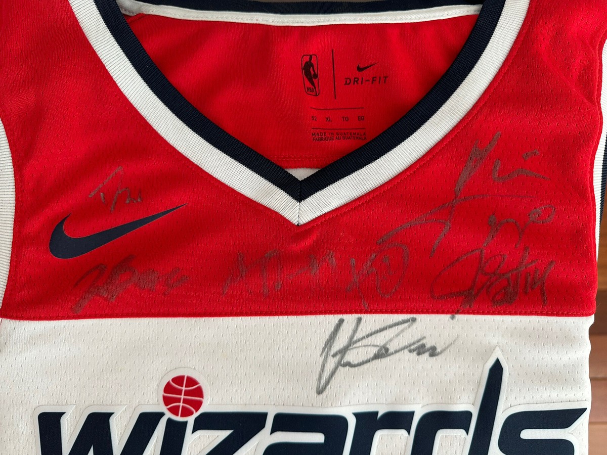 Washington Wizards Team Jersey Signed 2022-2023 Beal 14 Team Autos