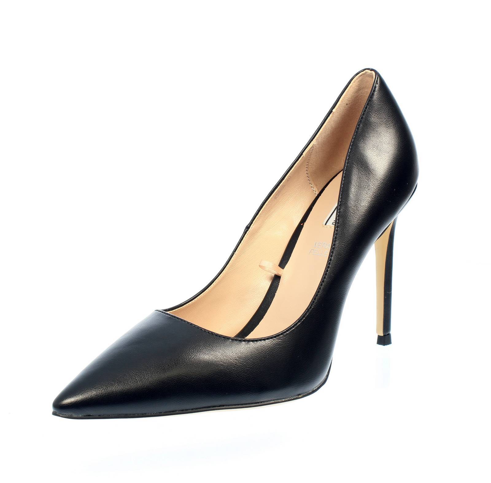 Королева Елена в декольте в стиле Такко Медио Неро - Талья 37 Скарпе Донна 12390₽