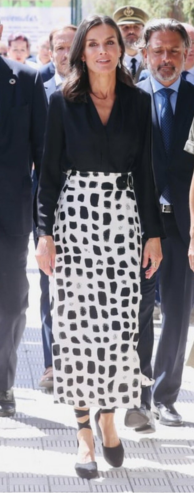 Massimo Dutti Two Tone Print Midi Skirt EU 34 US 4 Duchess Kate & Queen Letizia image 2