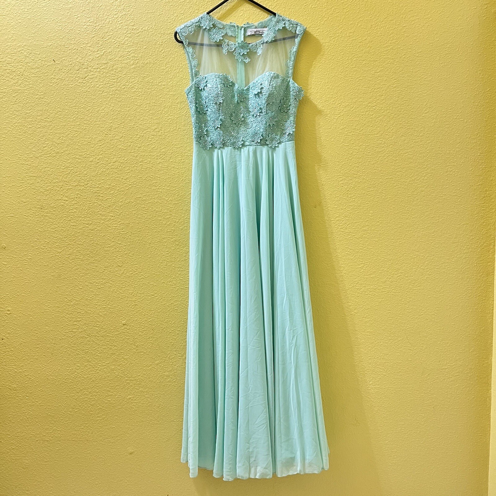 Mac Duggal Mint Green Sequined Sleeveless Round Neck Floral Rhinestone Gown