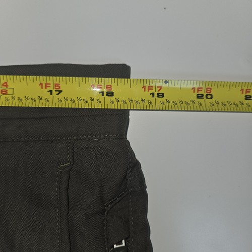 Nike Tiger Woods Collection Golfshorts Herren Größe 35 olivgrün Taschen - Bild 16 von 18