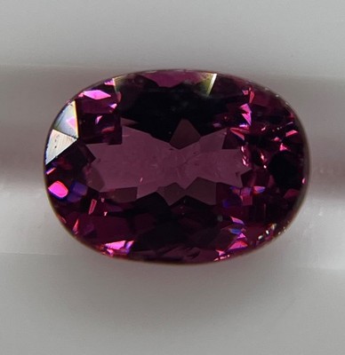 1.13 Ct Natural Rhodolite Garnet Vivid Raspberry Red Oval Cut 7.29 x 5.36 FRG1