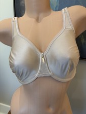 Wacoal 34DDBra Beige Basic Beauty 855192 Underwire Bow Back Closure