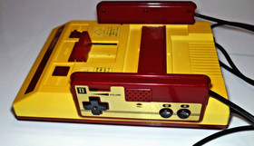 Nintendo Famicom Console System (Japanese NES) HVC-001 NTSC-J with Cables