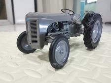 1:16 Uh Ferguson Tea-20 Tractor Construction Farm Machine Diecast Model