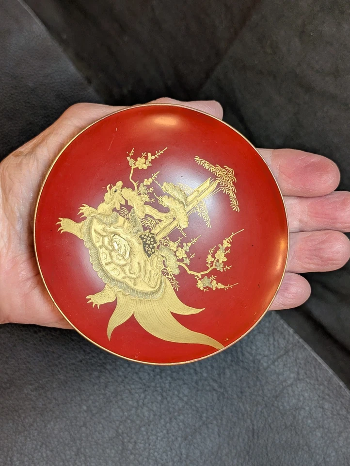 Meiji Period Maki-e Lacquer Ware Tea or Sake Cup Minogame Yokai - Image 4 of 4