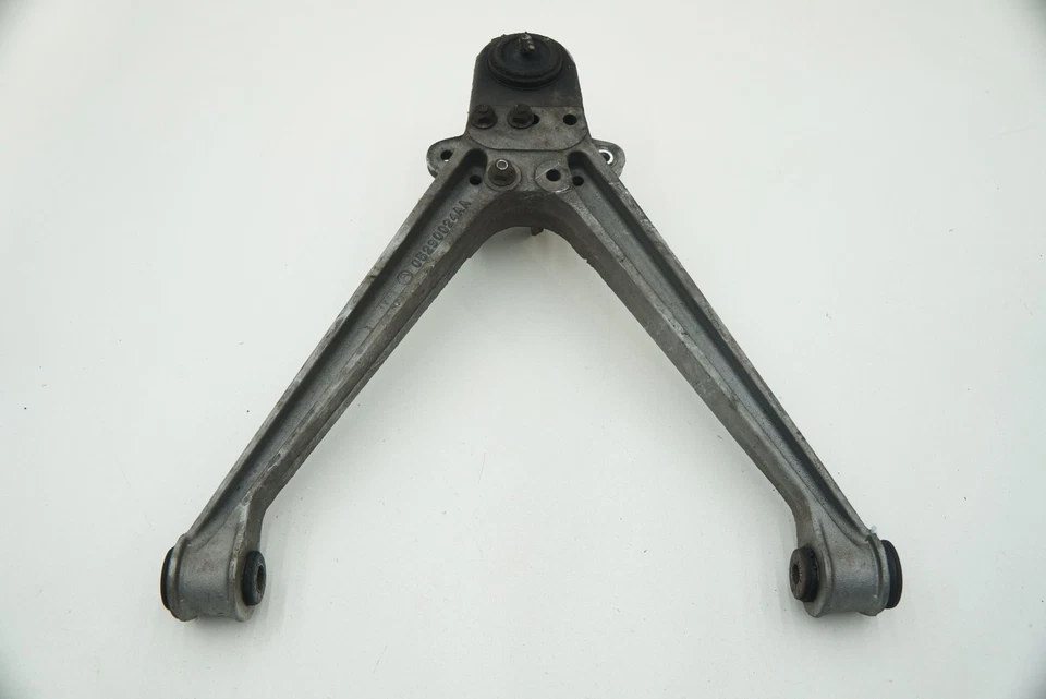 Brazo de control inferior derecho suspensión delantera 5290690AC OEM Dodge Viper 2003-10 Foto 4 de 4