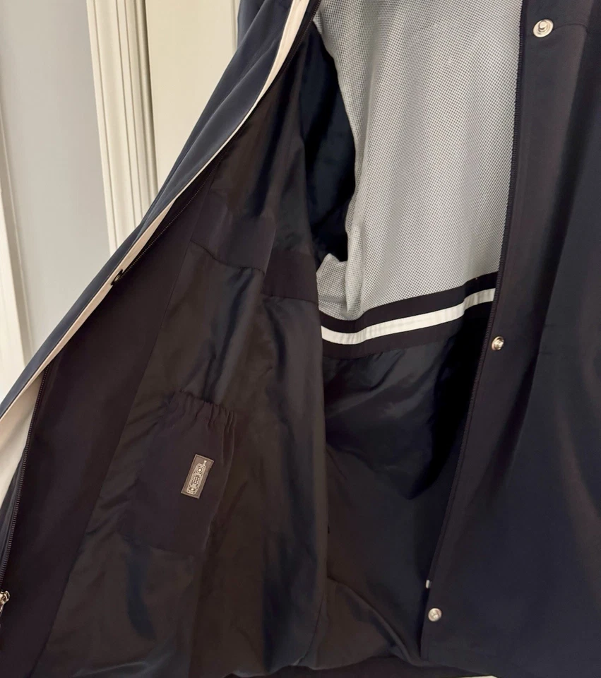 Chaqueta de lluvia Liz Claiborne para mujer con capucha azul marino y blanco, talla 1X, buen estado Foto 4 de 4