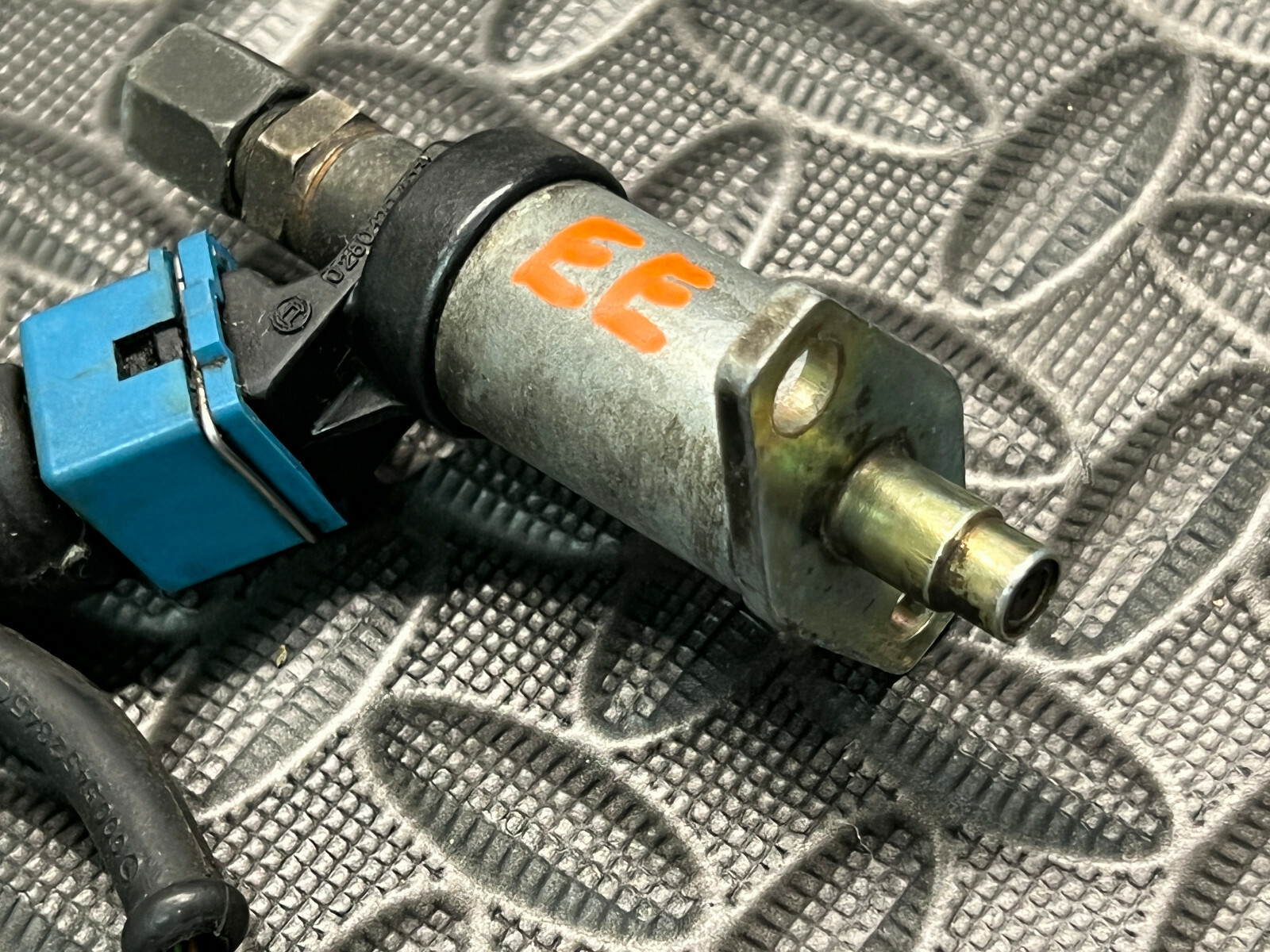 Mercedes Benz 560SEL 560SEC 450SEL 380SEC Cold Start Fuel Valve 0280170403 eBay