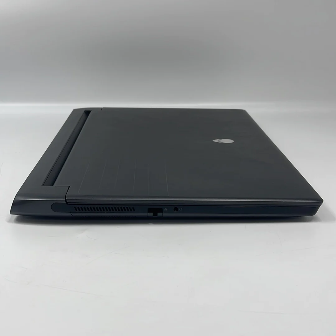 Alienware M15 R6 15.6" i7-11800H 2.3GHz 32GB RAM 2TB SSD NVIDIA GeForce RTX 3080 - Picture 10 of 15