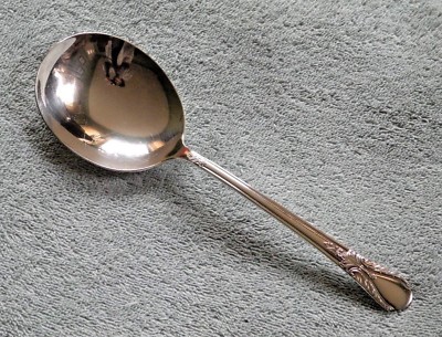 AVALON / CABIN - Wm Rogers MFG Co IS Silverplate Silverware AVALON / CABIN - Wm Rogers MFG Co IS Silverplate Silverware