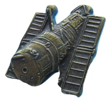 PIN vintage NASA  - HUBBLE Space Telescope - Bronze - Space Shutttle metal