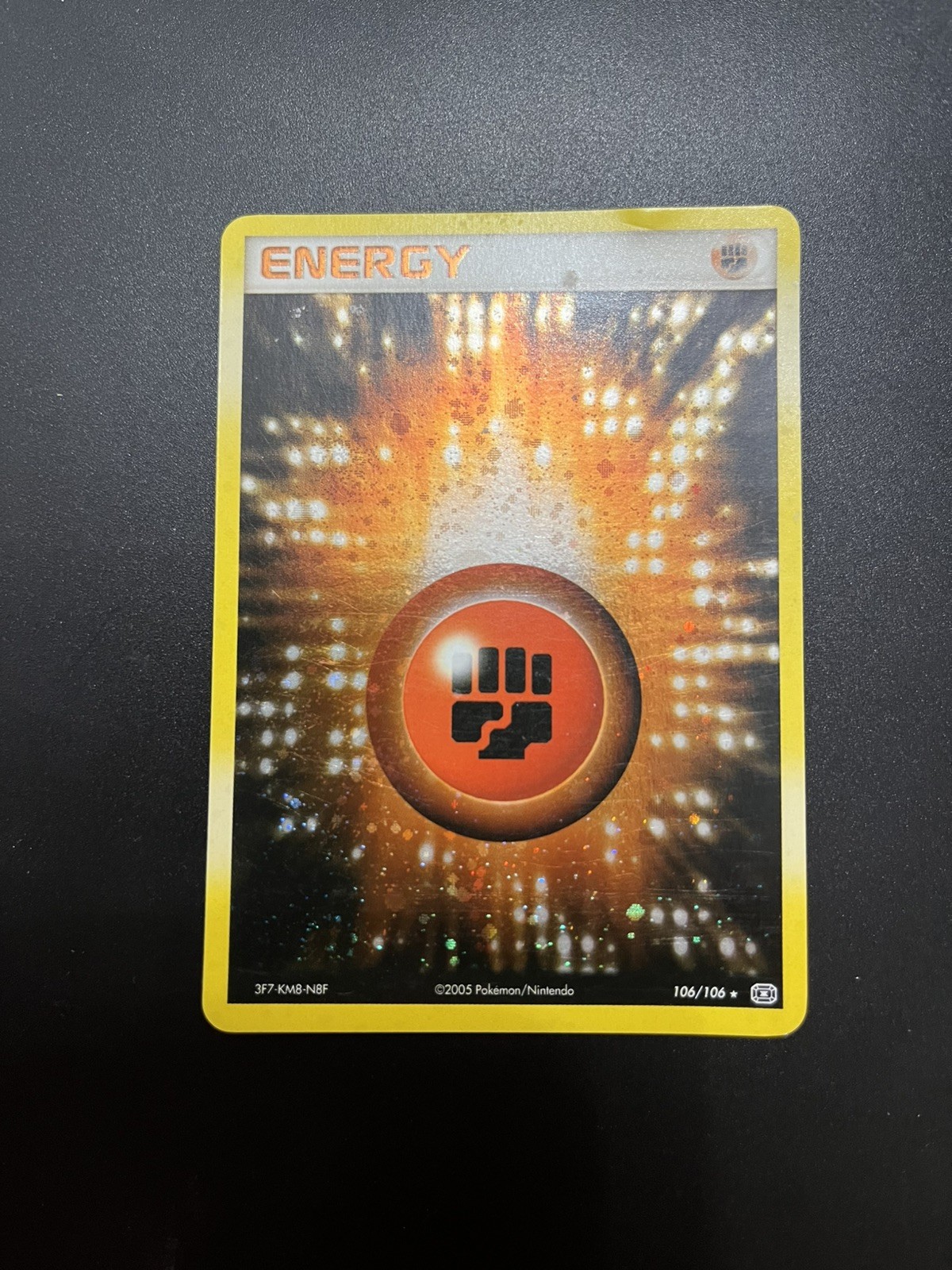 Fighting Energy 106/106 Emerald Cosmo Holo Pokemon TCG MP 2005 