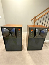 JBL 4430 Studio Monitor Speakers. Professiona...