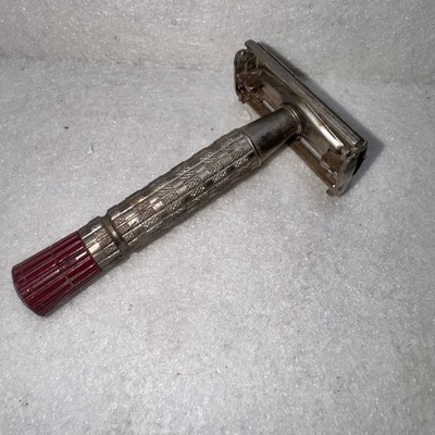 Vintage Gillette Adjustable Double Edge Safety Razor Red Knob DE Shaving Razor