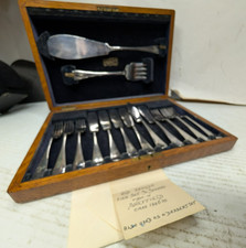 Ancien ensemble de poissons anglais John Cockburn et serveurs par Sheffield 1860-70 étui